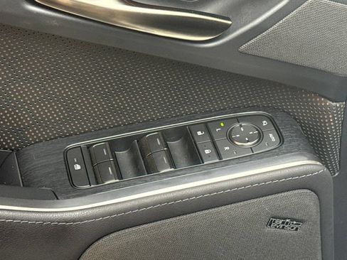 Used 2024 Lexus GX 550 w/ Cold Area Package AWD/4WD image 22