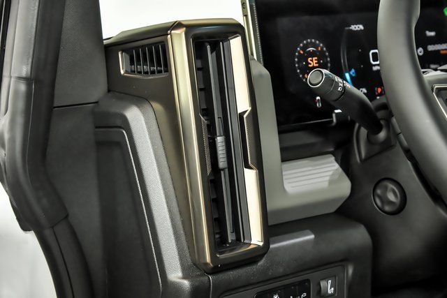 New 2025 GMC Hummer EV 3X AWD/4WD image 11
