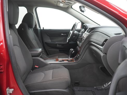 Used 2013 Chevrolet Traverse LT AWD/4WD image 12