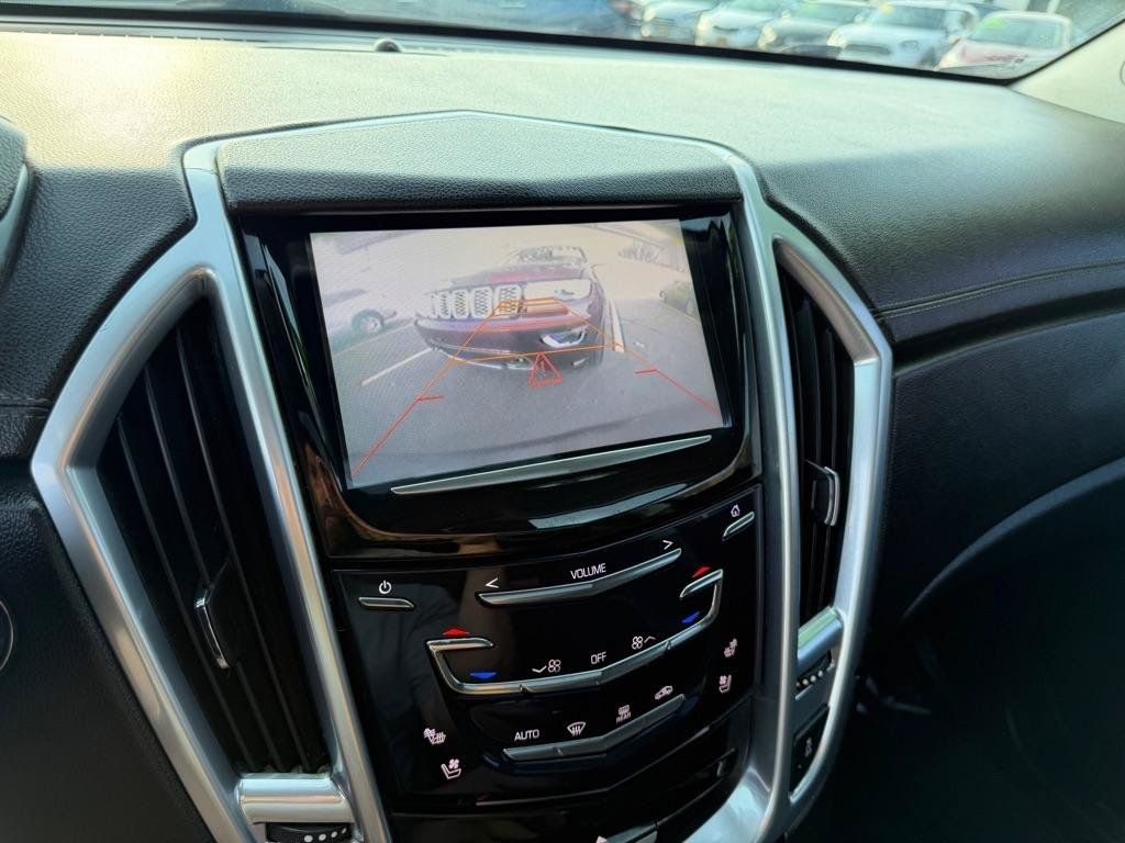Used 2013 Cadillac SRX Premium FWD image 41