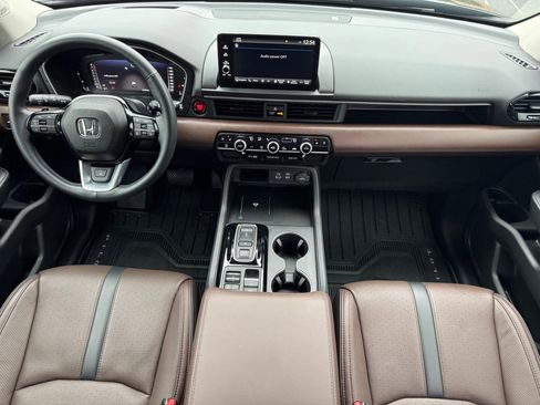 Certified 2025 Honda Pilot Elite image 12