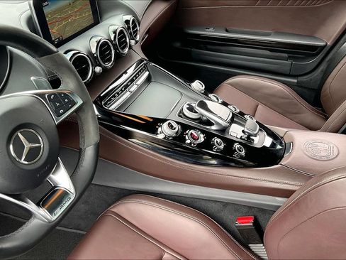 Used 2016 Mercedes-Benz AMG GT S image 11