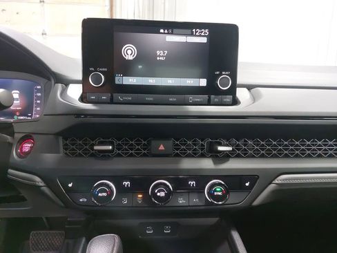 Used 2024 Honda Accord EX image 19