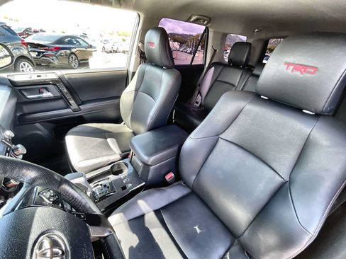 Used 2023 Toyota 4Runner TRD Off-Road Premium AWD/4WD image 13