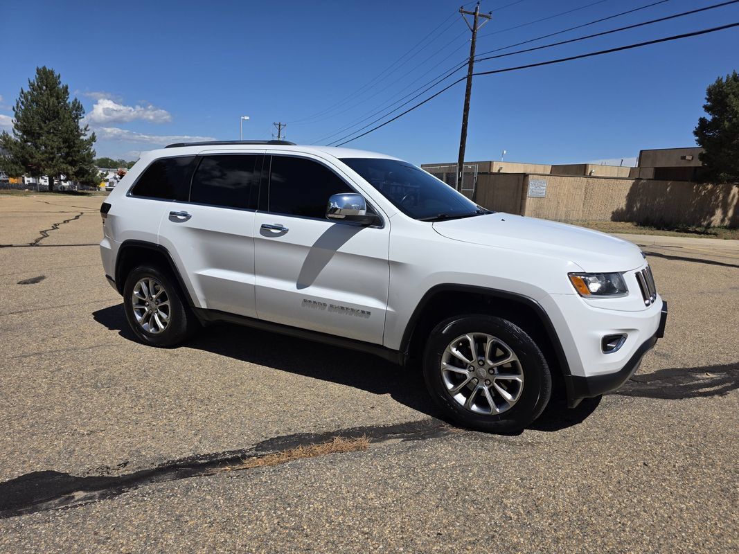Used 2016 Jeep Grand Cherokee Limited AWD/4WD image 10