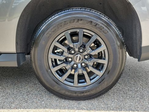 Certified 2025 Nissan Armada SV RWD image 9