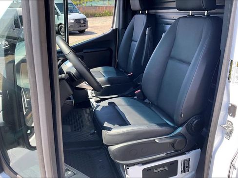 Used 2026 Mercedes-Benz Sprinter 3500 image 16
