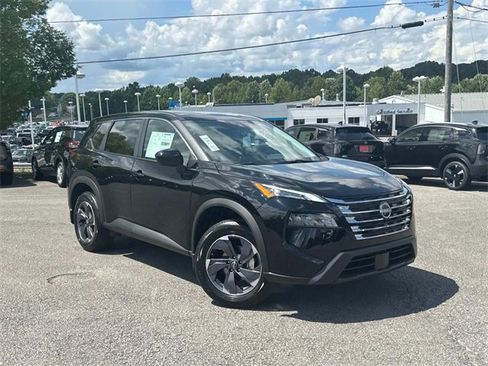 New 2026 Nissan Rogue SV image 2