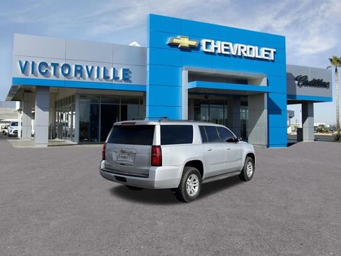 Used 2019 Chevrolet Suburban LT AWD/4WD image 5