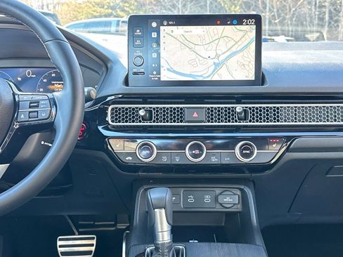 Certified 2025 Honda Civic Sport Touring image 20