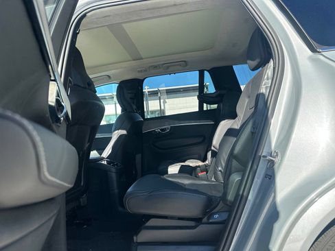 Used 2024 Volvo XC90 T8 Ultimate w/ Lounge Package AWD/4WD image 14