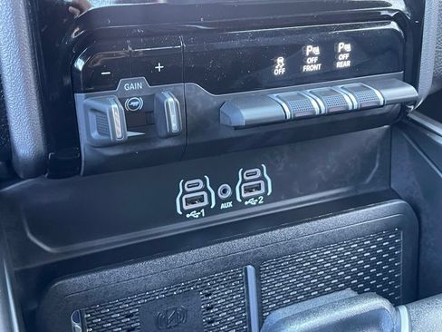 New 2026 RAM 1500 Big Horn AWD/4WD image 38