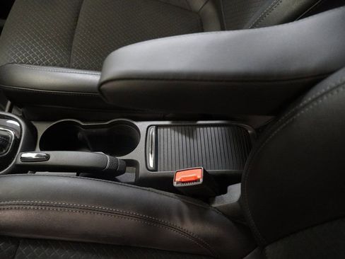 Certified 2022 Buick Encore Preferred w/ Safety Package image 22