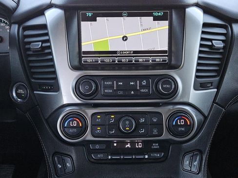 Used 2016 Chevrolet Tahoe LT image 12