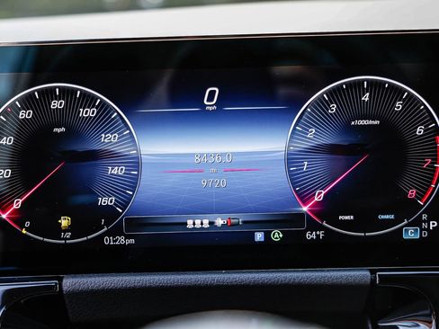 Certified 2025 Mercedes-Benz GLA 250 image 22