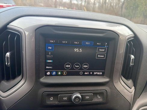 Used 2022 Chevrolet Silverado 1500 Custom w/ Safety Confidence Package image 18