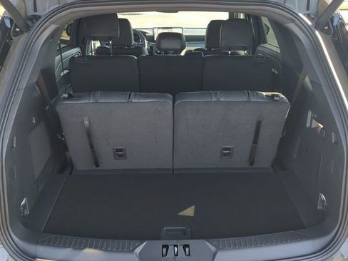 Used 2026 Ford Explorer ST-Line w/ Premium Package RWD image 14