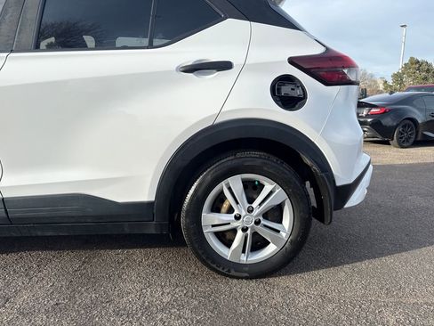 Used 2022 Nissan Kicks S w/ Interior Electronics Package image 30