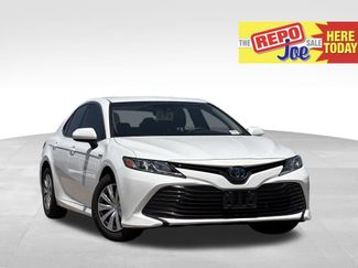 Used 2018 Toyota Camry LE FWD video 1