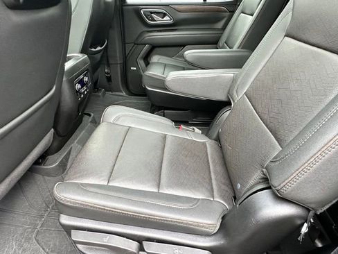 Used 2024 Chevrolet Tahoe High Country w/ Advanced Technology Package image 7