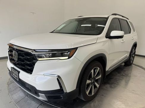 Used 2023 Honda Pilot Elite image 30