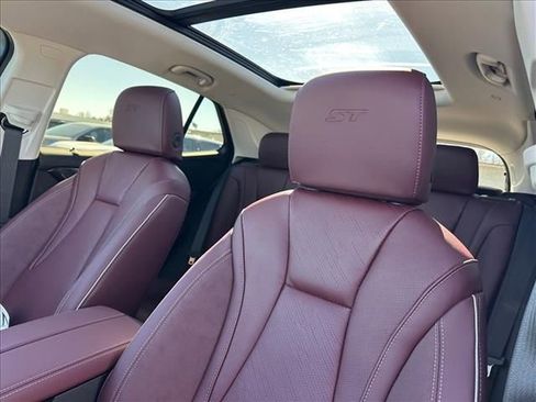 New 2026 Buick Envision Sport Touring AWD/4WD image 28
