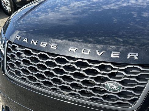 Used 2023 Land Rover Range Rover Velar R-Dynamic S AWD/4WD image 31