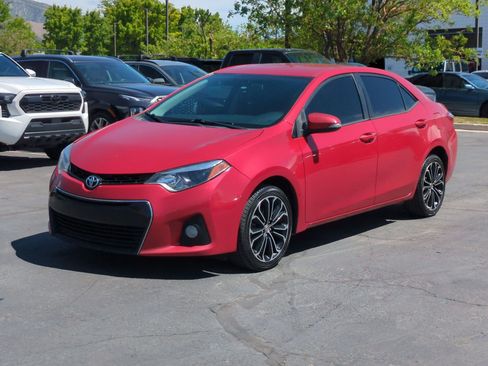 Used 2014 Toyota Corolla S FWD image 10