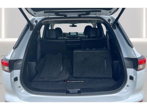 Used 2022 Mitsubishi Outlander SEL FWD image 16