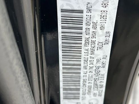 Used 2020 RAM 1500 Limited w/ Advanced Safety Group image 30