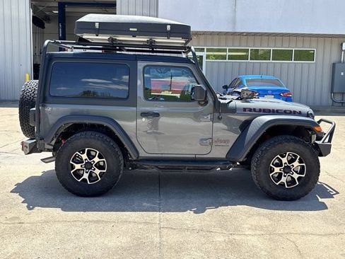 Used 2021 Jeep Wrangler Rubicon AWD/4WD image 2