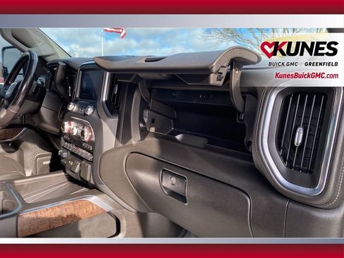 Used 2022 GMC Sierra 3500 Denali w/ Technology Package image 42