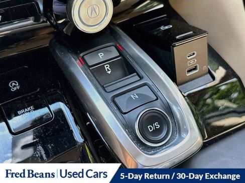 Used 2023 Acura MDX SH-AWD w/ Technology Package image 23