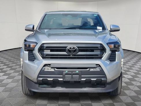 Used 2025 Toyota Tacoma SR5 AWD/4WD image 2