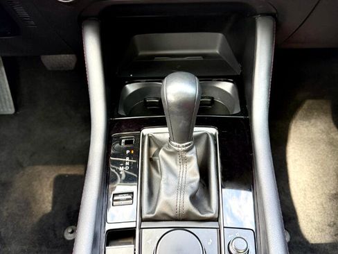 Used 2024 MAZDA MAZDA3 s image 25