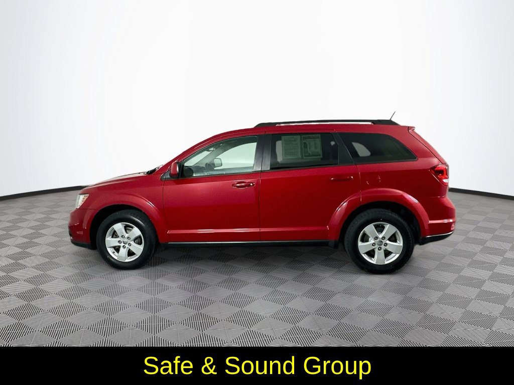 Used 2012 Dodge Journey SXT w/ Safe & Sound Pkg FWD image 6
