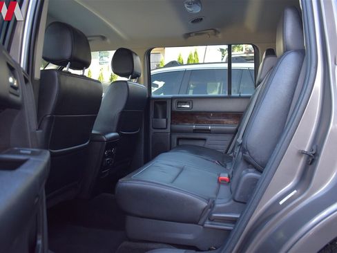Used 2019 Ford Flex Limited image 23