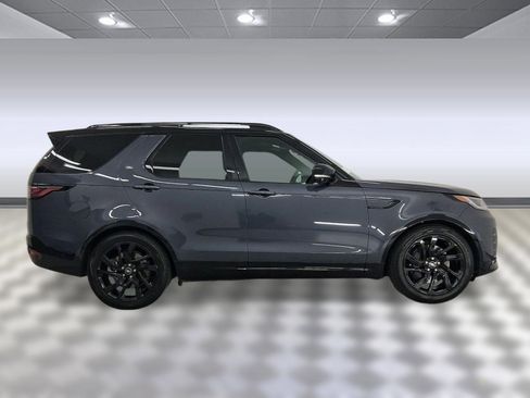 Certified 2025 Land Rover Discovery Dynamic SE AWD/4WD image 8