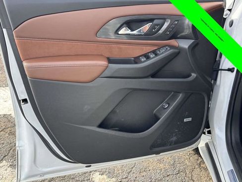 Used 2019 Chevrolet Traverse High Country w/ LPO, Floor Liner Package image 10