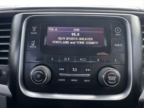 Used 2016 RAM 2500 Tradesman w/ Chrome Appearance Group image 21