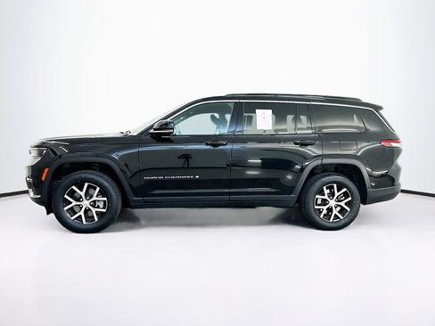 Used 2024 Jeep Grand Cherokee L Limited w/ Luxury Tech Group II image 4