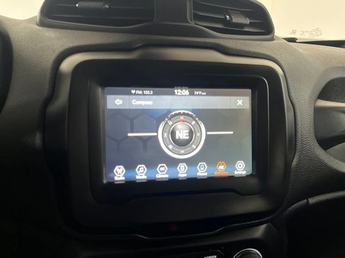 Used 2018 Jeep Renegade Sport w/ Power & Air Group AWD/4WD image 71