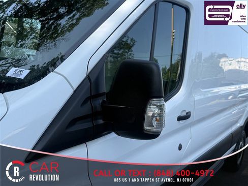 Used 2023 Ford Transit 250 Medium Roof w/ Fleet Safety Package RWD image 26