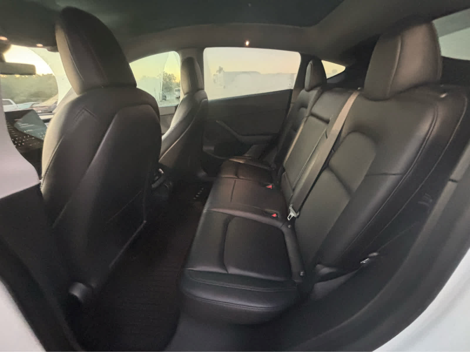 Used 2021 Tesla Model Y Long Range AWD/4WD image 6