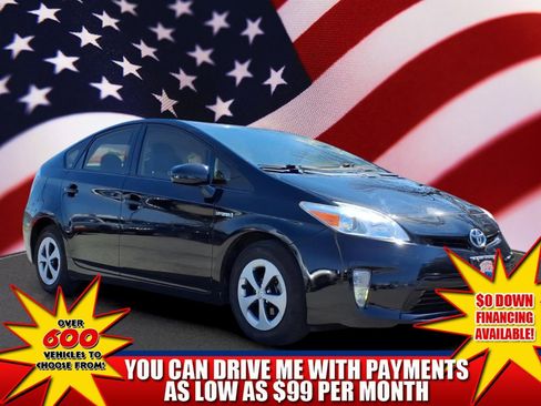 Used 2014 Toyota Prius Four image 1