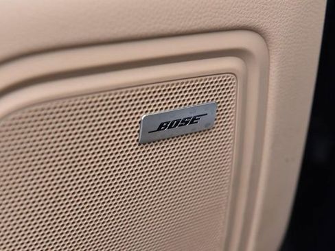 Used 2020 Porsche Macan image 9