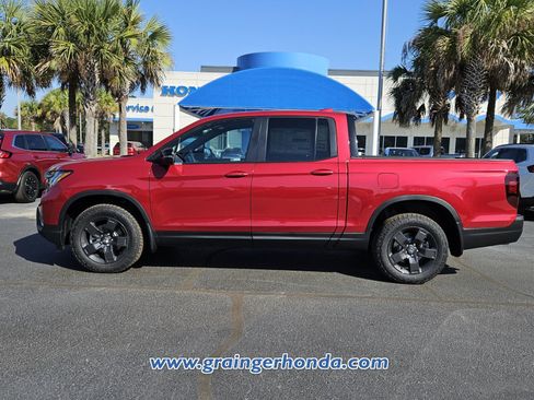 New 2026 Honda Ridgeline TrailSport image 2