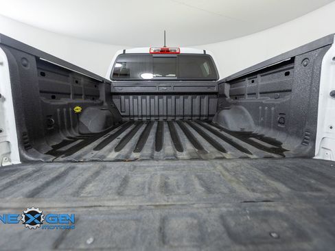 Used 2020 Chevrolet Colorado Z71 AWD/4WD image 47