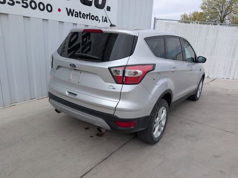 Used 2017 Ford Escape SE AWD/4WD image 14