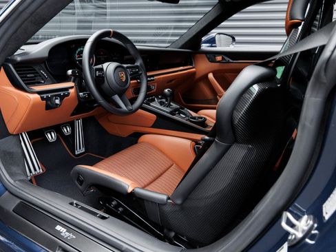 Used 2024 Porsche 911 S/T image 4